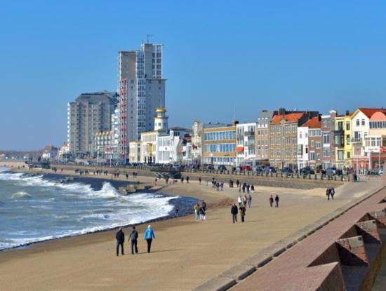 Bolton Boulevard Beach Rooms 블리싱겐 외부 사진